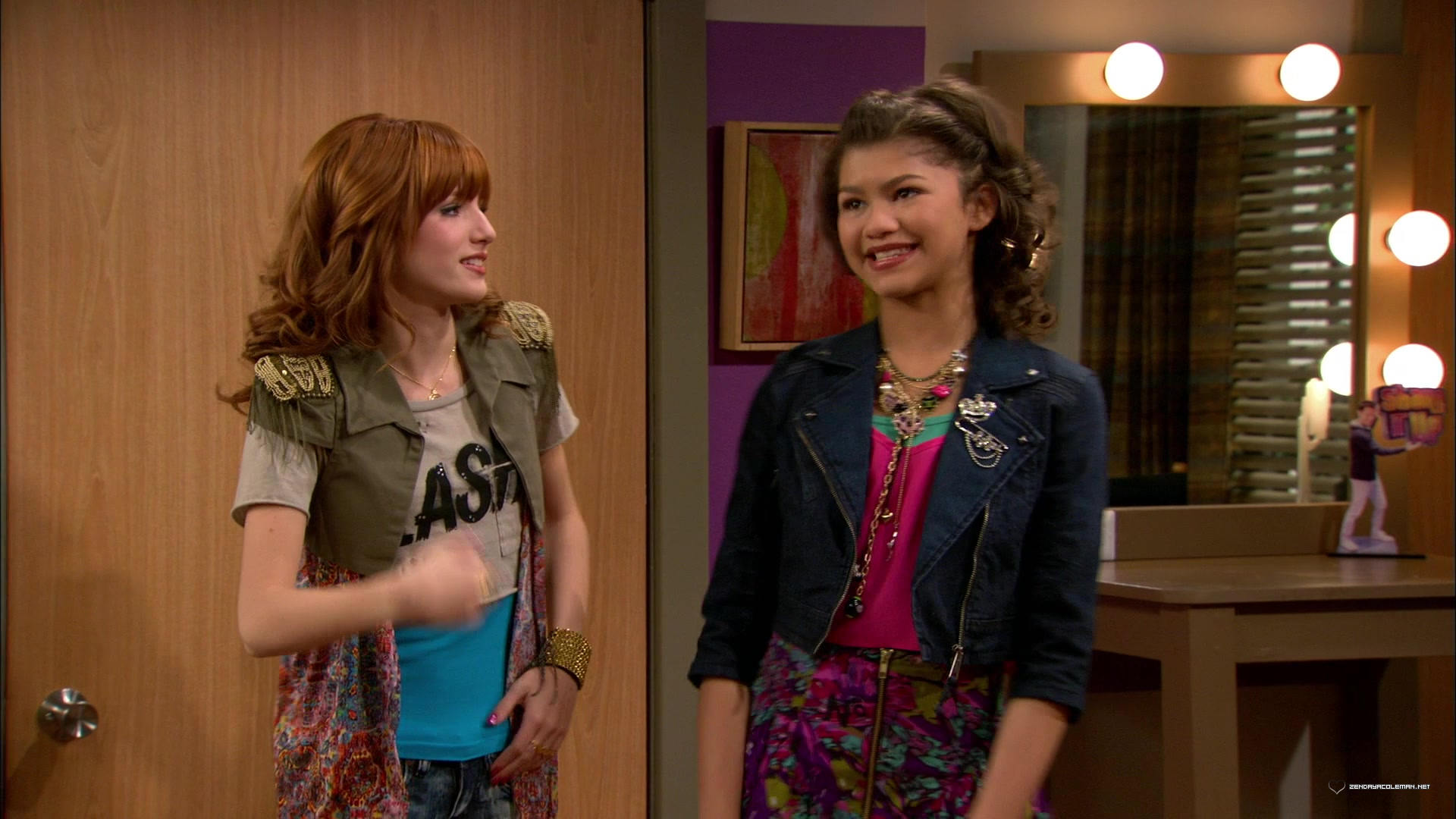 2x13 - Screencaps - 008 - Zendaya Coleman Network | a comprehensive ...